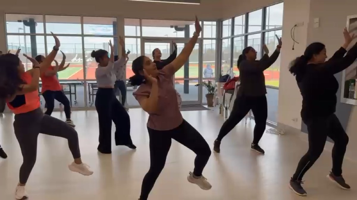 Beginner-friendly Aerobics and Bollywood dance fitness class in Point Cook